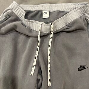 Nike Sportswear Tech Fleece joggers